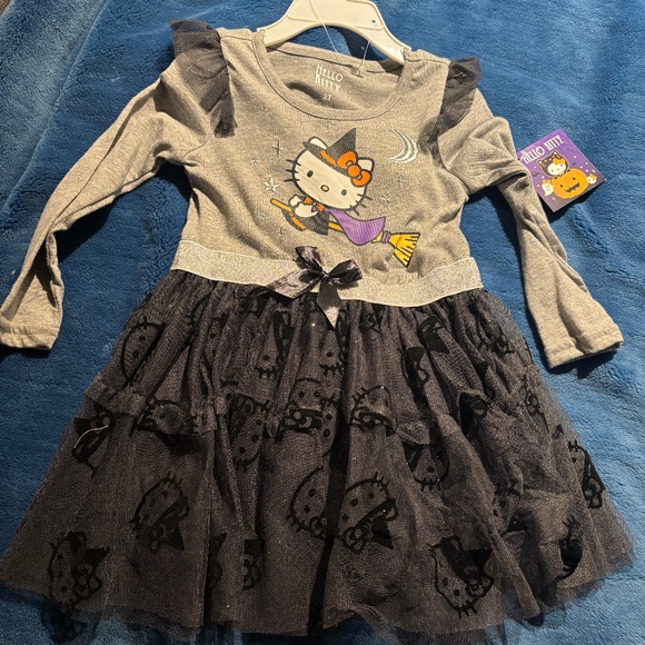 Hello Kitty Flying Witch Halloween Child Tutu Dress with bonus witch hat - Picture 2 of 5
